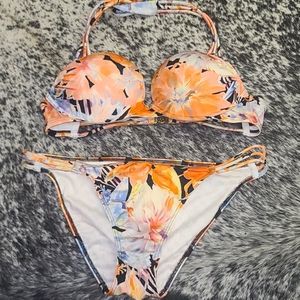 VS Bombshell Floral Bikini 36B and Medium